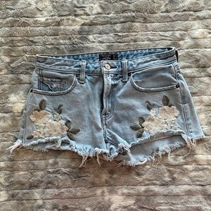 Abercrombie & Fitch Embroidered Denim Women Shorts